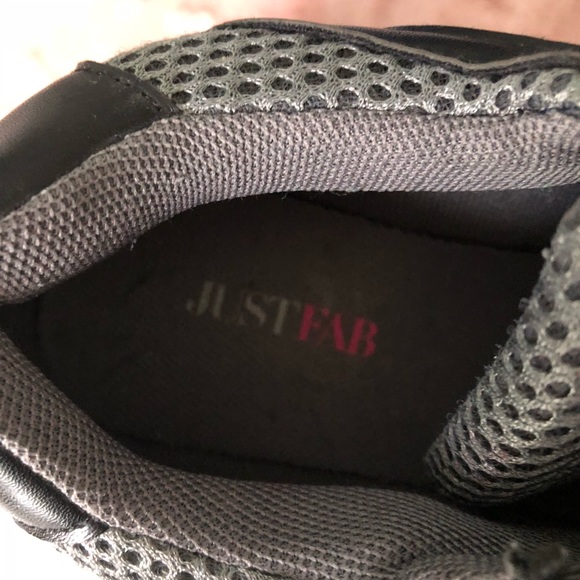 Women’s  Sneakers - Picture 7 of 8